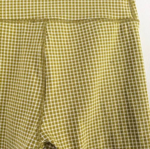 Sold On M! NWT Madewell Flex High Rise Biker Shorts in Gingham - Picture 8 of 14